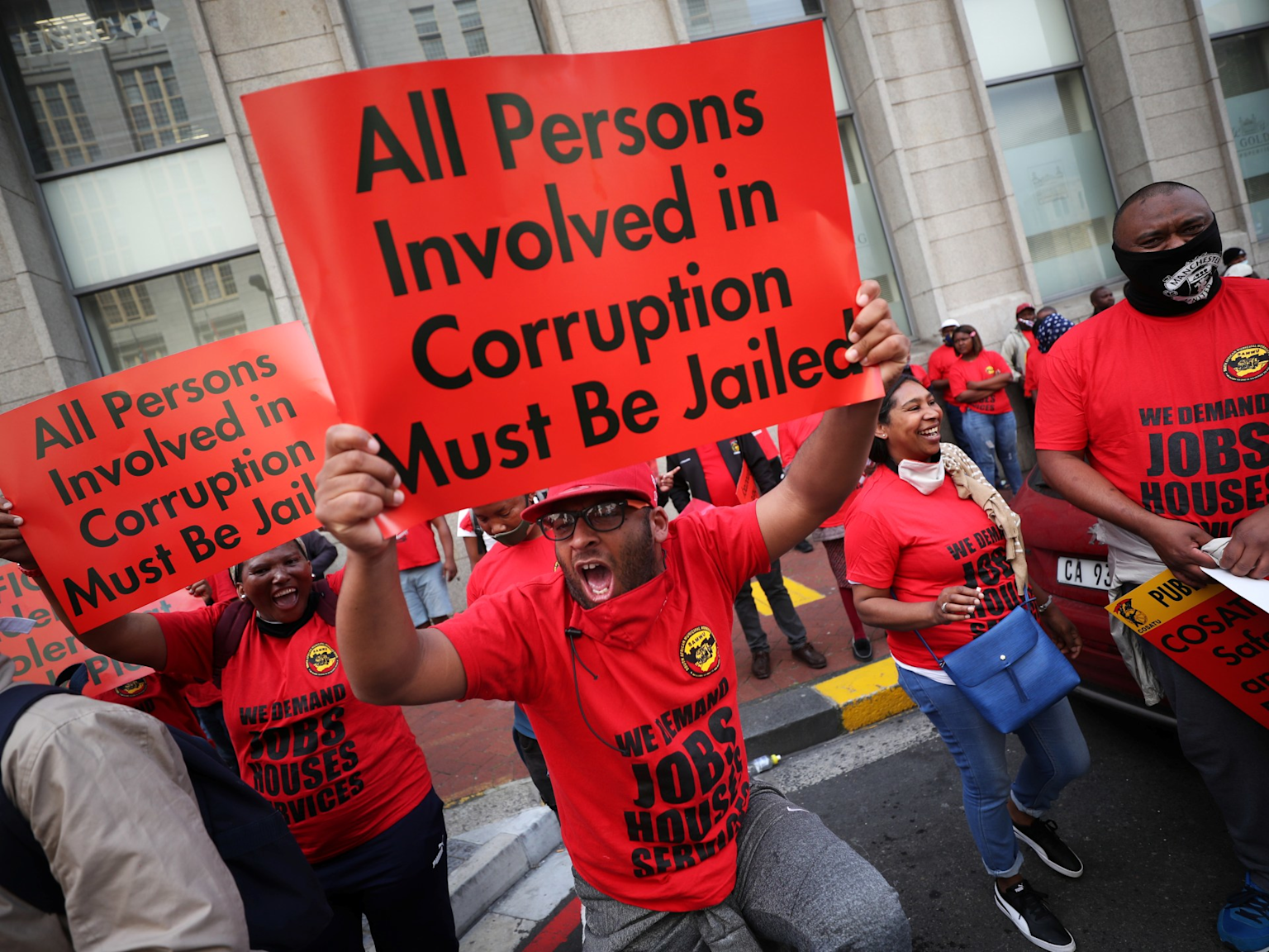 Protesters demand jail for all persons involved in corruption, highlighting public outcry against corruption in Africa